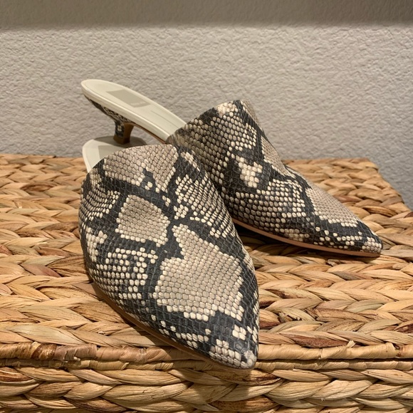 dolce vita rogin suede heeled mule